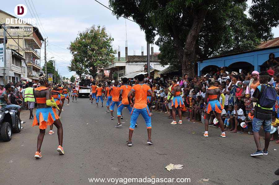 Donia, un gran festival en una pequeña isla